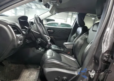 2019 Jeep Cherokee Latitude Plus z USA, uszkodzony, nr VIN 1C4PJMLX2KD208632